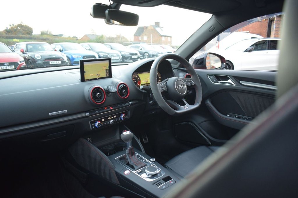 Used Audi RS3 2018 for sale - 76535536: Photo 37