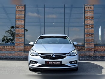 Used Vauxhall Astra 2017 for sale - 79323246: Photo