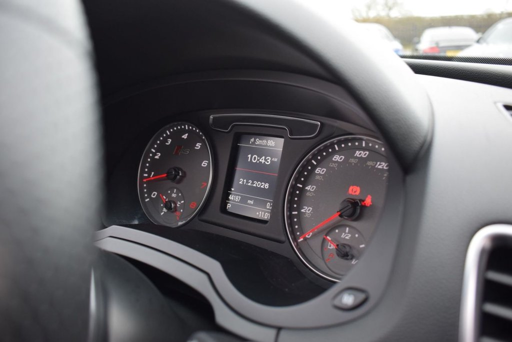 Used Audi RS Q3 2016 for sale - 77583246: Photo 11