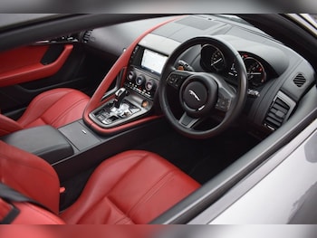 Used Jaguar F-Type 2016 for sale - 77897499: Photo