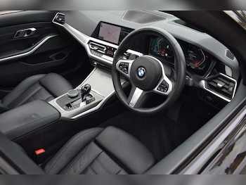 Used BMW 3 Series 2020 for sale - 77667127: Photo