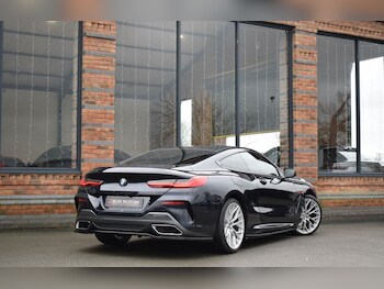 Used BMW 8 Series 2018 for sale - 77302088: Photo