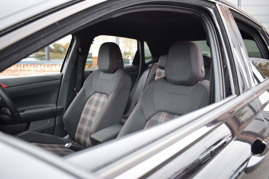 Used Volkswagen Polo 2019 for sale - 76223624: Photo 33