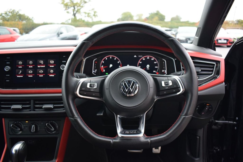 Used Volkswagen Polo 2019 for sale - 76223624: Photo 9