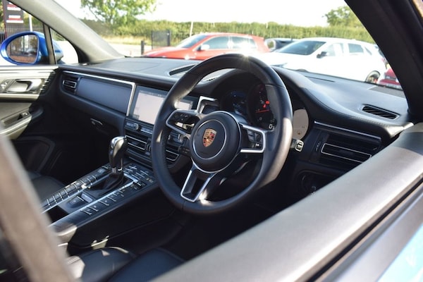 Used Porsche Macan 2018 for sale - 75488298: Photo 12