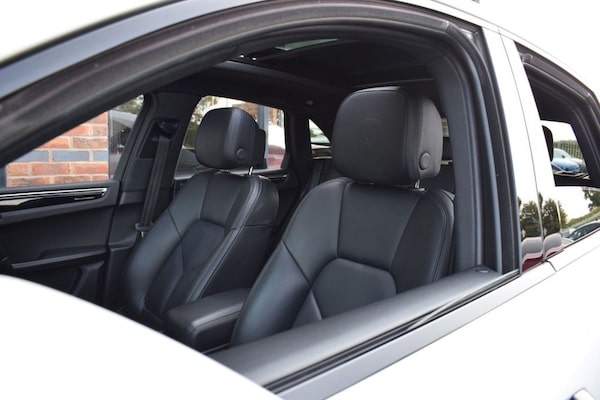 Used Porsche Macan 2019 for sale - 74877032: Photo 32