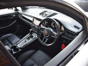 Used Porsche Macan 2019 for sale - 74877032: Photo