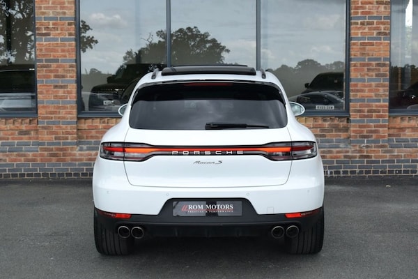 Used Porsche Macan 2019 for sale - 74877032: Photo 48