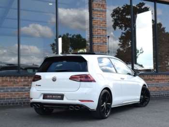 Used Volkswagen Golf 2017 for sale - 74733754: Photo