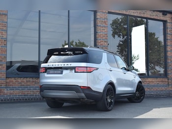 Used Land Rover Discovery 2020 for sale - 75579594: Photo