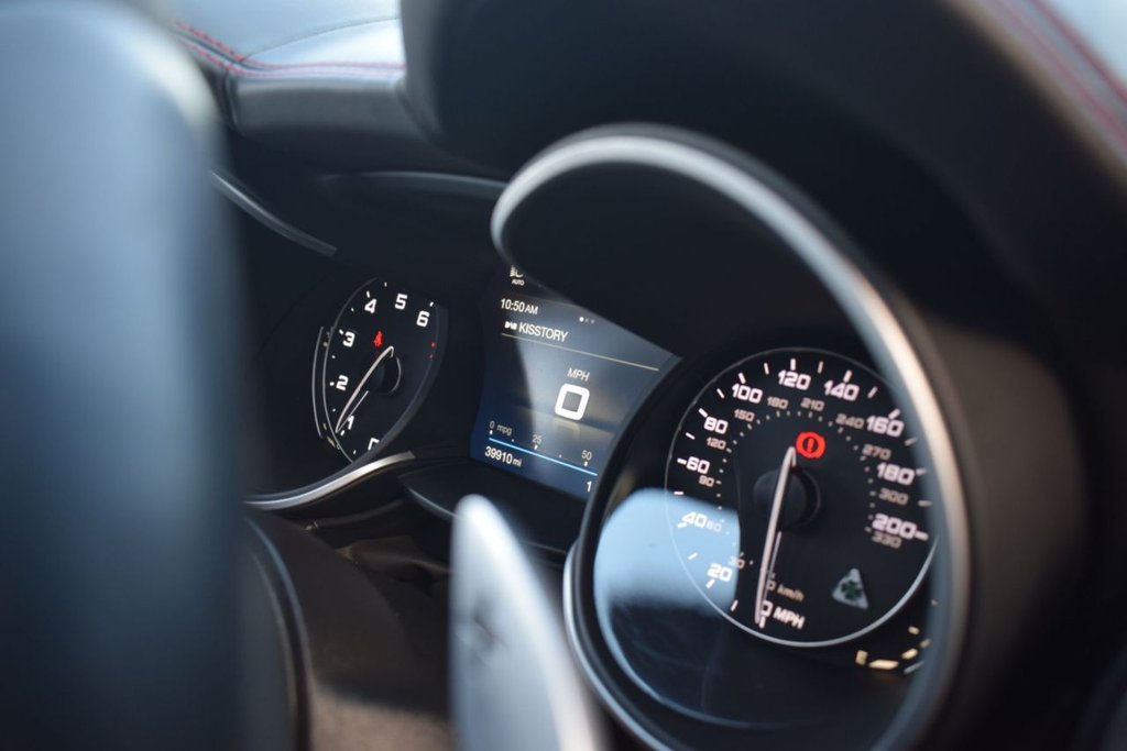 Used Alfa Romeo Stelvio 2019 for sale - 76768429: Photo 13