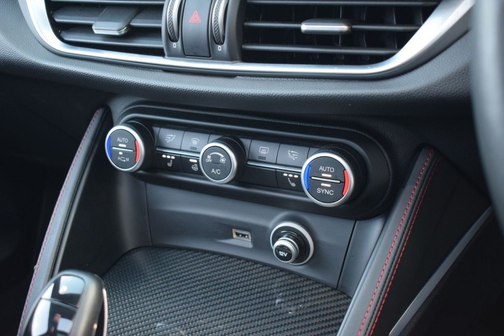 Used Alfa Romeo Stelvio 2019 for sale - 76768429: Photo 23