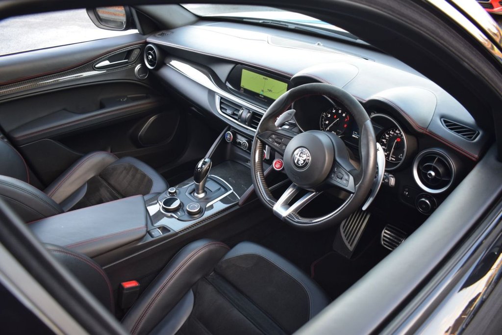 Used Alfa Romeo Stelvio 2019 for sale - 76768429: Photo 3