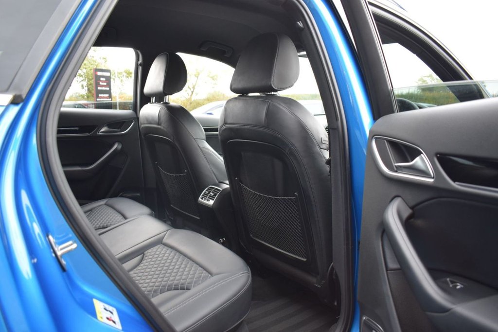 Used Audi RS Q3 2015 for sale - 76163581: Photo 23
