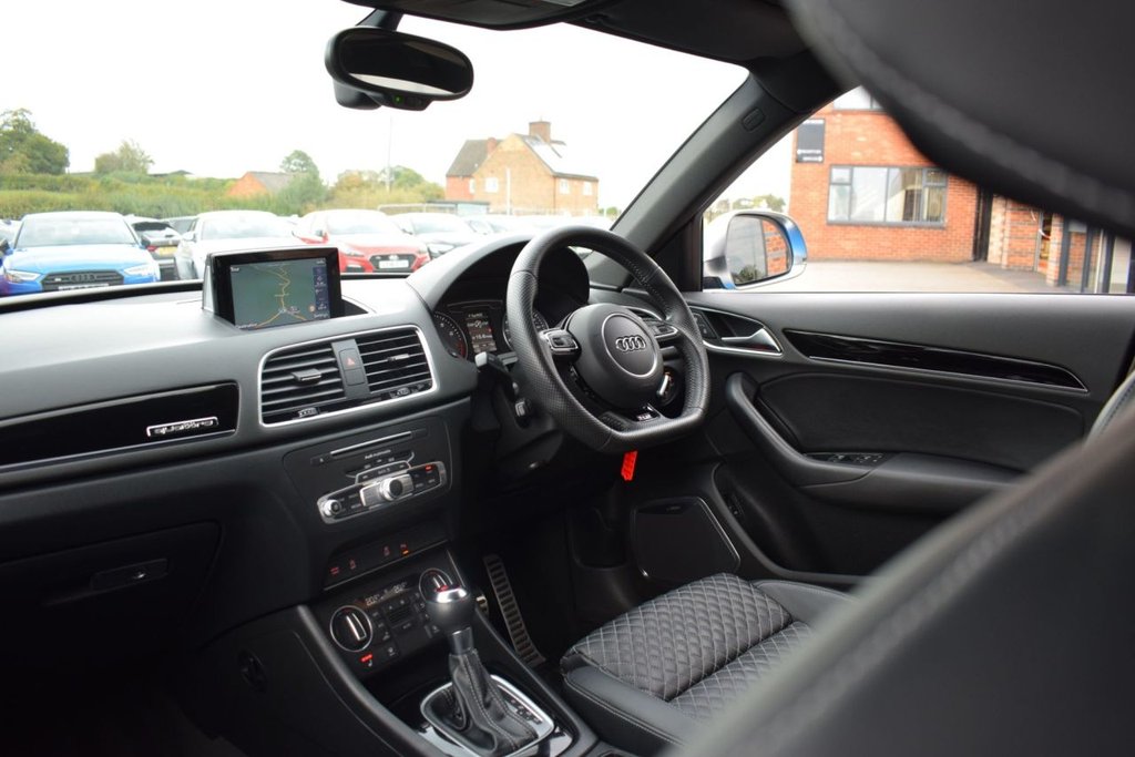 Used Audi RS Q3 2015 for sale - 76163581: Photo 31