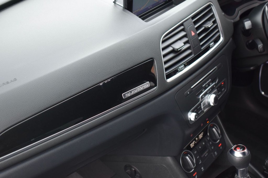 Used Audi RS Q3 2015 for sale - 76163581: Photo 36