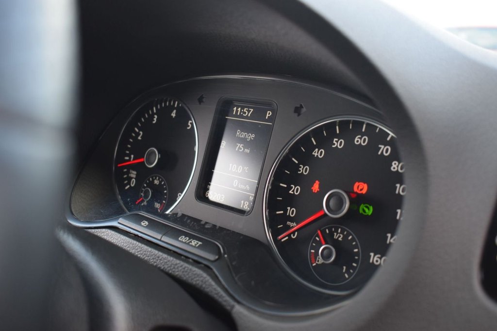 Used Volkswagen Polo 2013 for sale - 76923382: Photo 16