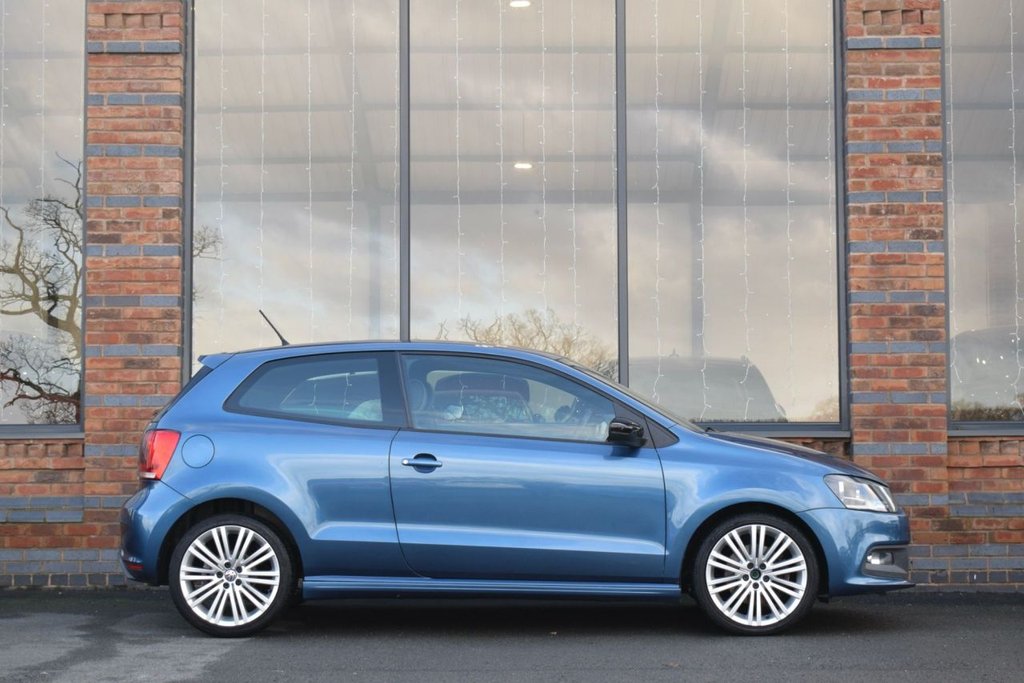 Used Volkswagen Polo 2013 for sale - 76923382: Photo 6
