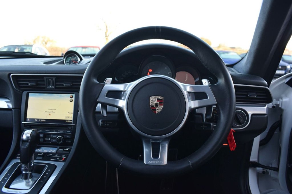 Used Porsche 911 2012 for sale - 77520639: Photo 10