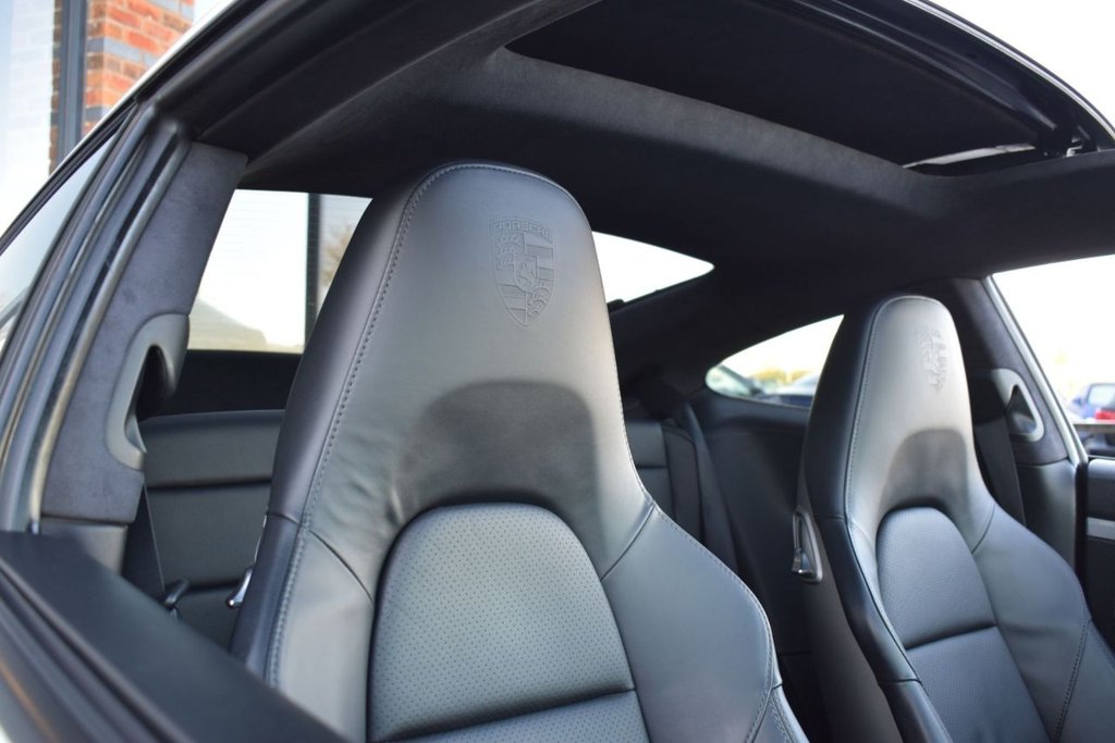 Used Porsche 911 2012 for sale - 77520639: Photo 13