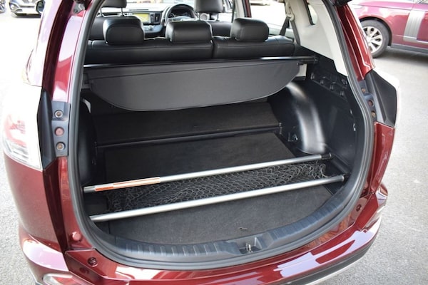 Used Toyota RAV4 2016 for sale - 76223318: Photo 28