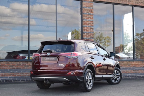 Used Toyota RAV4 2016 for sale - 76223318: Photo 2