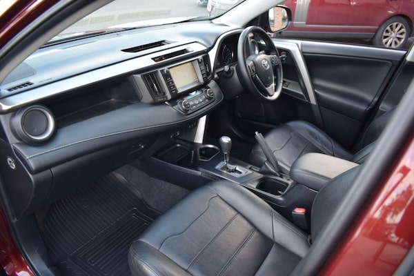 Used Toyota RAV4 2016 for sale - 76223318: Photo 35