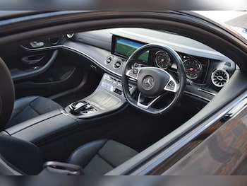 Used Mercedes-Benz E Class 2018 for sale - 76767999: Photo