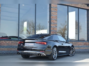 Used Audi S5 2018 for sale - 78110218: Photo
