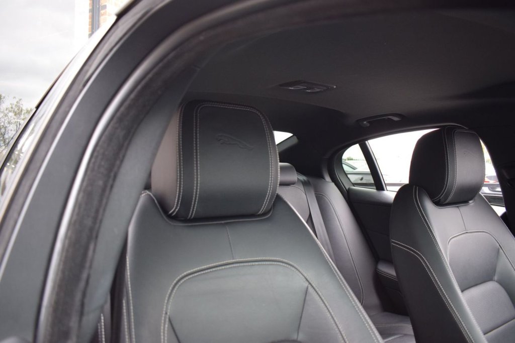 Used Jaguar XE 2020 for sale - 76322940: Photo 12