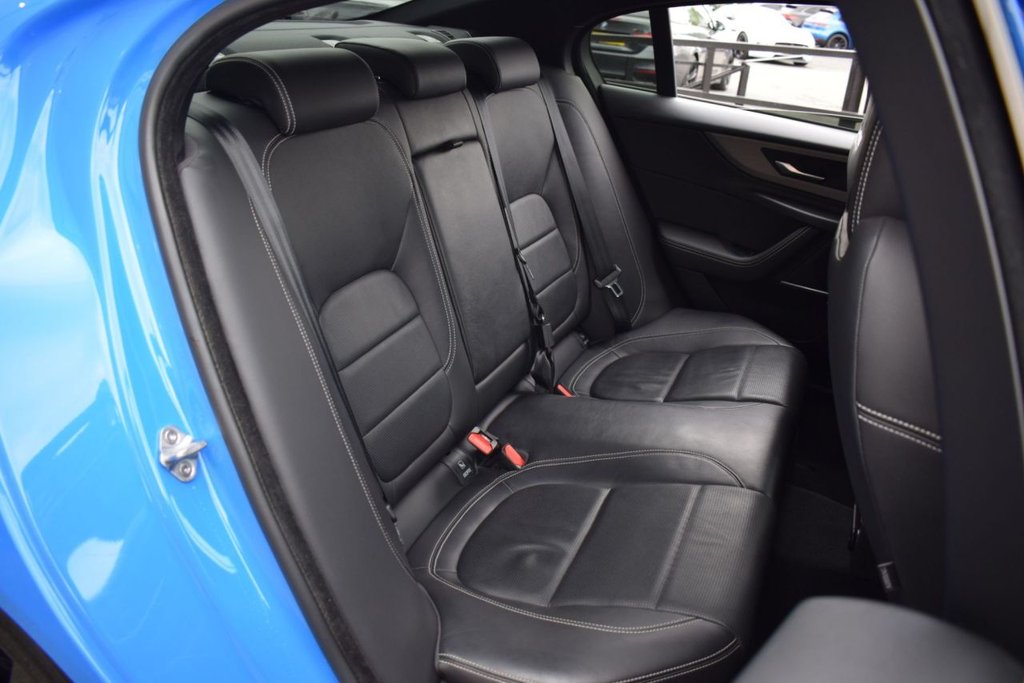 Used Jaguar XE 2020 for sale - 76322940: Photo 25