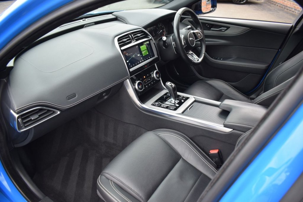 Used Jaguar XE 2020 for sale - 76322940: Photo 36