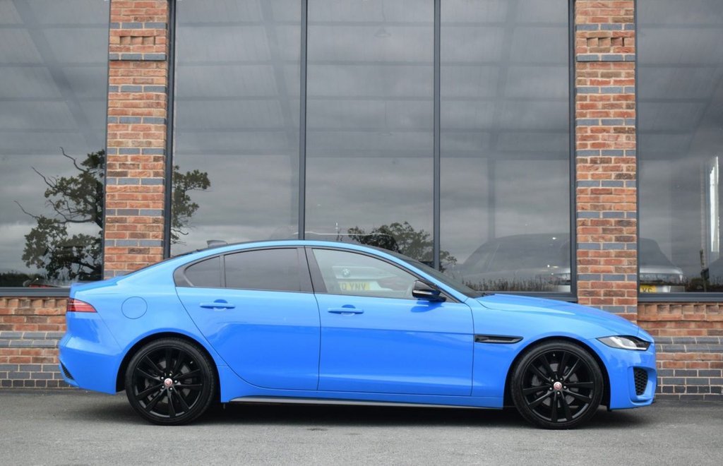 Used Jaguar XE 2020 for sale - 76322940: Photo 6