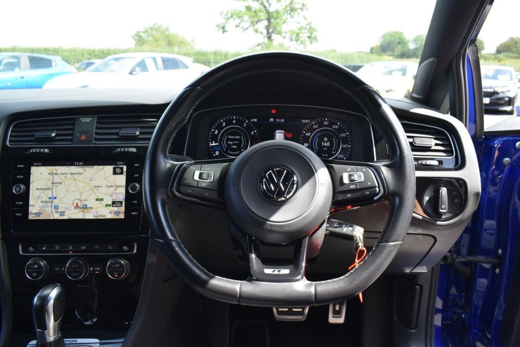 Used Volkswagen Golf 2019 for sale - 77250312: Photo 10