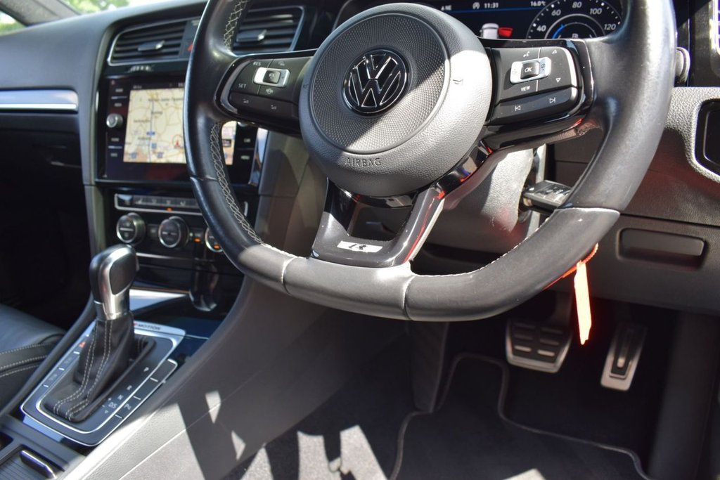 Used Volkswagen Golf 2019 for sale - 77250312: Photo 12