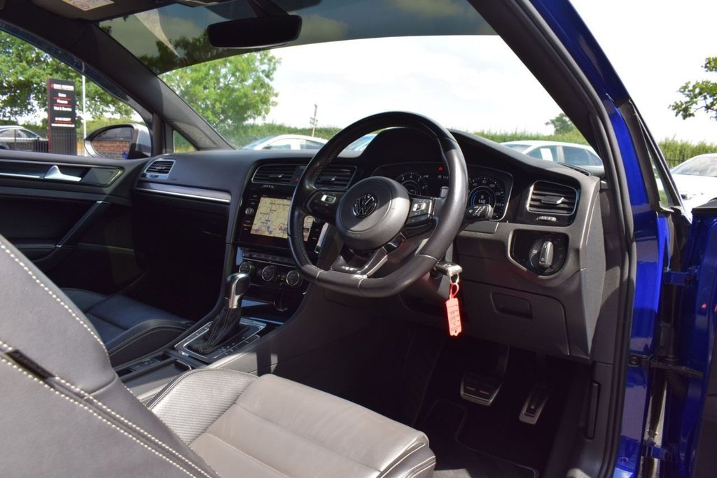 Used Volkswagen Golf 2019 for sale - 77250312: Photo 16