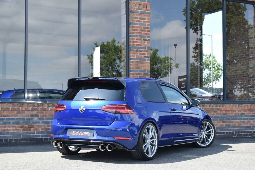 Used Volkswagen Golf 2019 for sale - 77250312: Photo 2