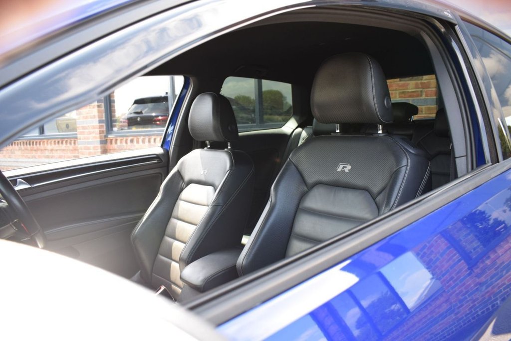 Used Volkswagen Golf 2019 for sale - 77250312: Photo 24