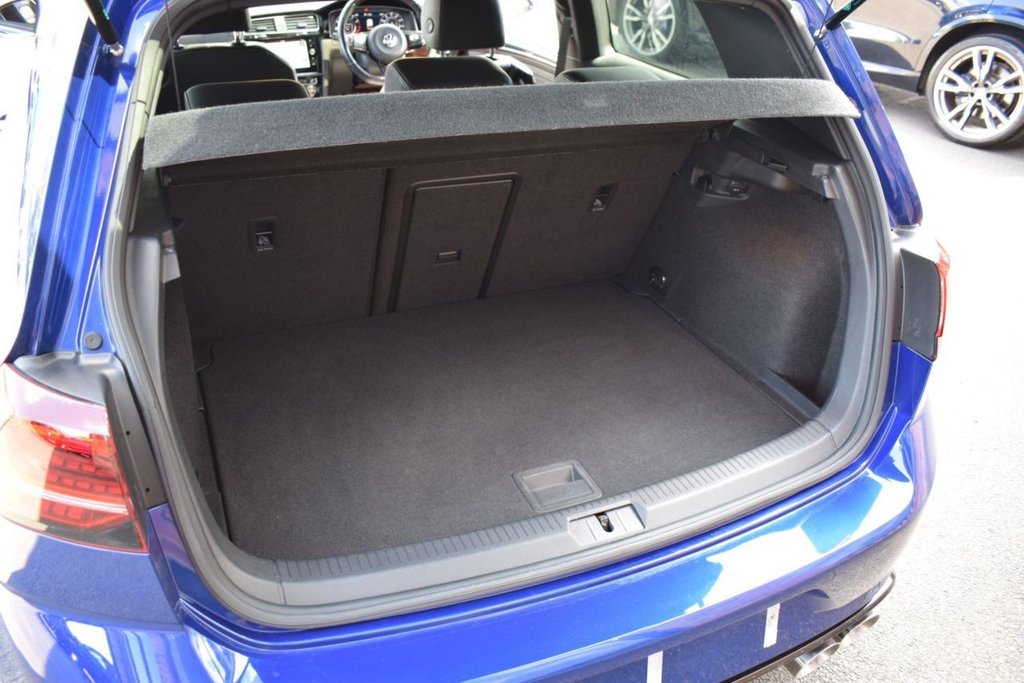 Used Volkswagen Golf 2019 for sale - 77250312: Photo 47