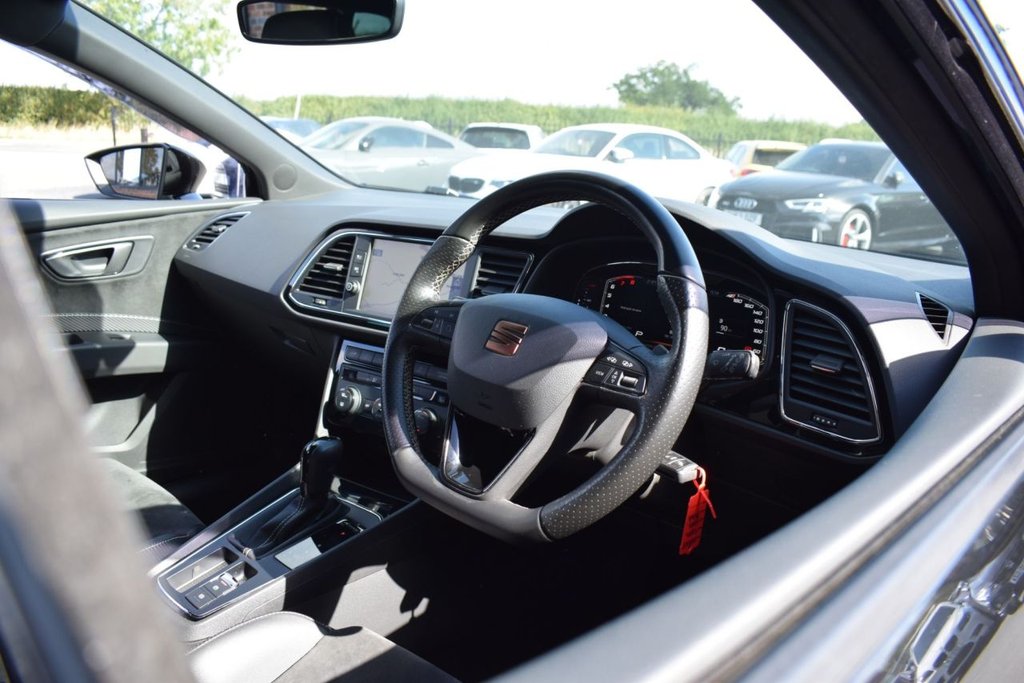 Used SEAT Leon 2019 for sale - 75612990: Photo 11