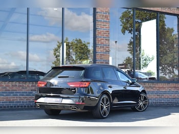 Used SEAT Leon 2019 for sale - 75612990: Photo