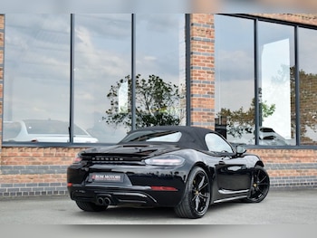 Used Porsche Boxster 2017 for sale - 78543730: Photo