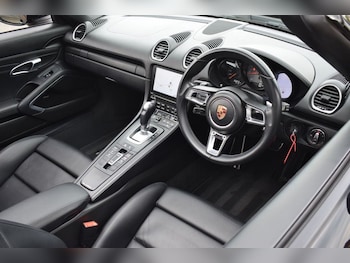 Used Porsche Boxster 2017 for sale - 78543730: Photo