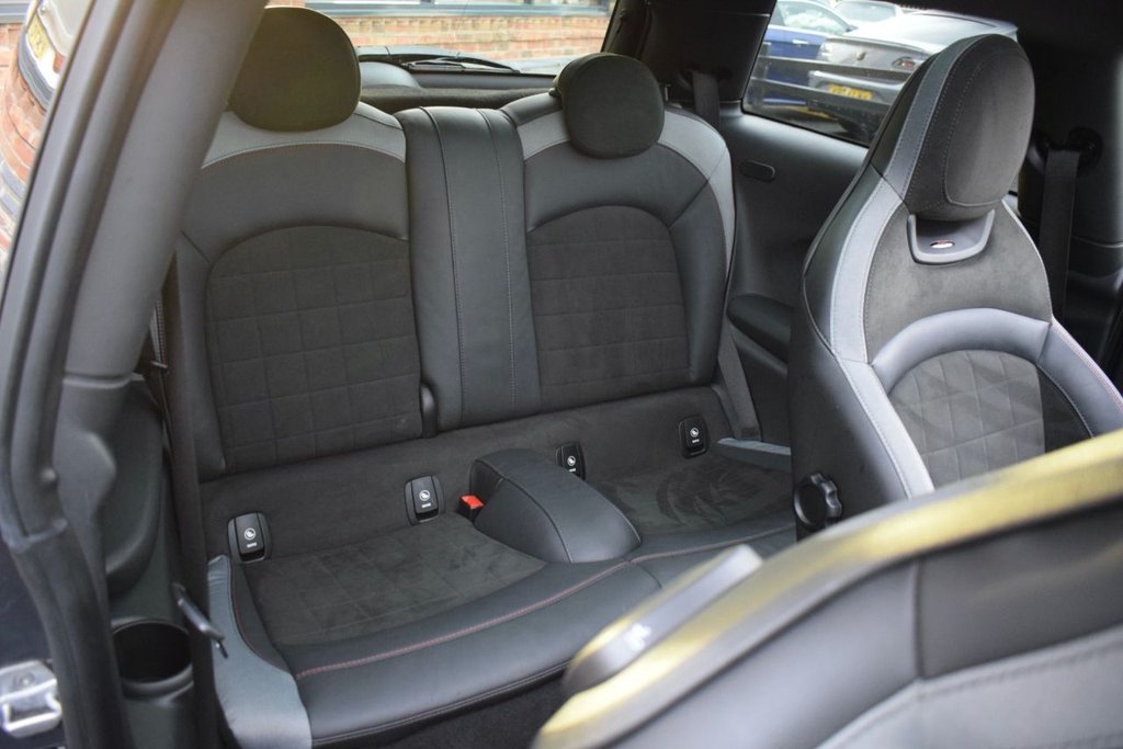 Used MINI Hatch 2019 for sale - 76535535: Photo 24