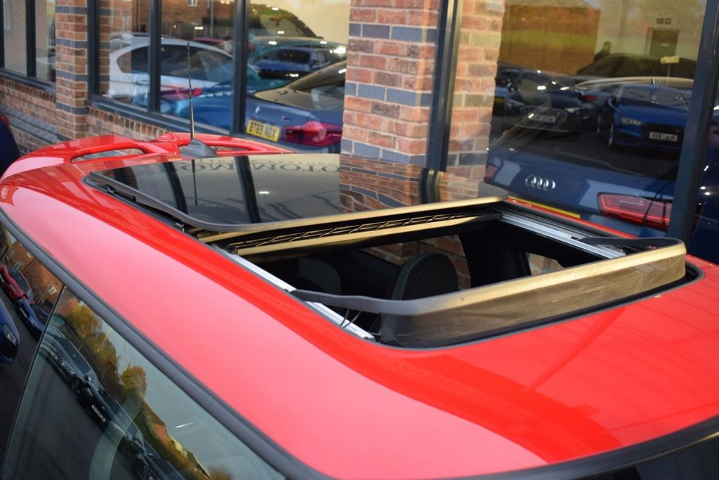 Used MINI Hatch 2019 for sale - 76535535: Photo 39