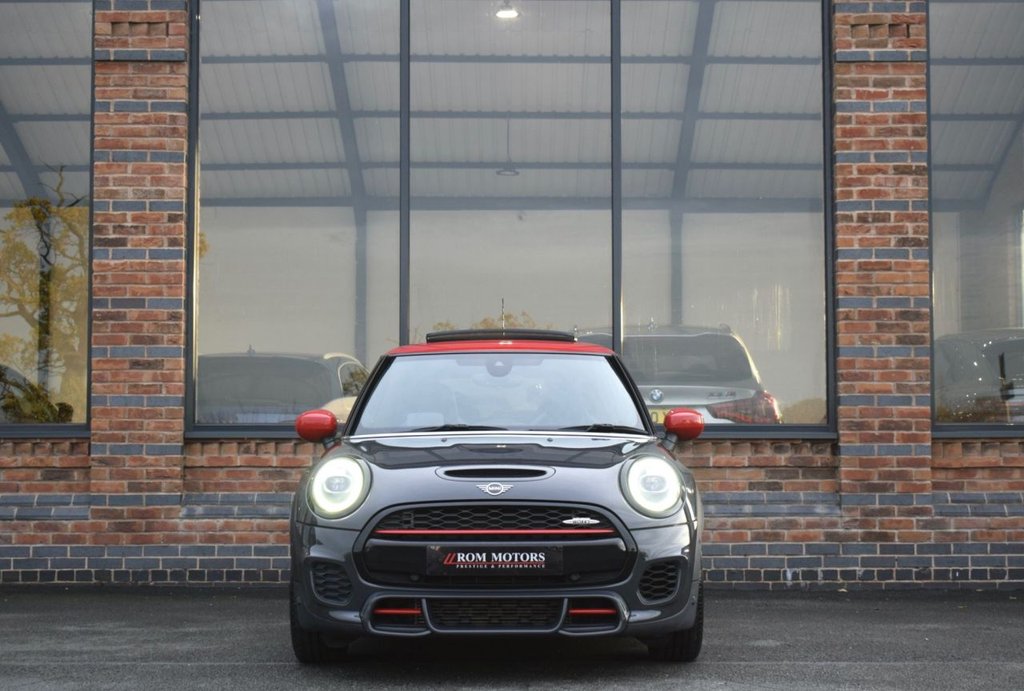 Used MINI Hatch 2019 for sale - 76535535: Photo 4