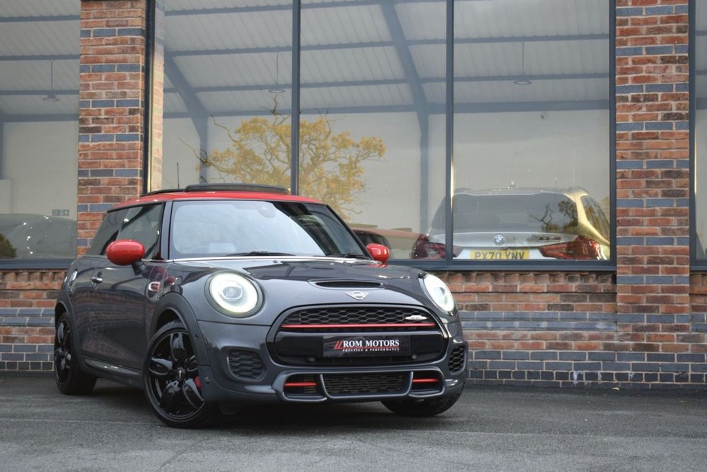 Used MINI Hatch 2019 for sale - 76535535: Photo 40