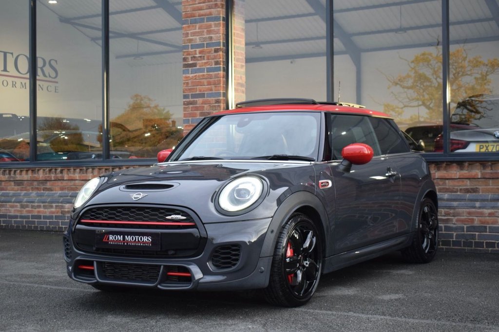 Used MINI Hatch 2019 for sale - 76535535: Photo 50