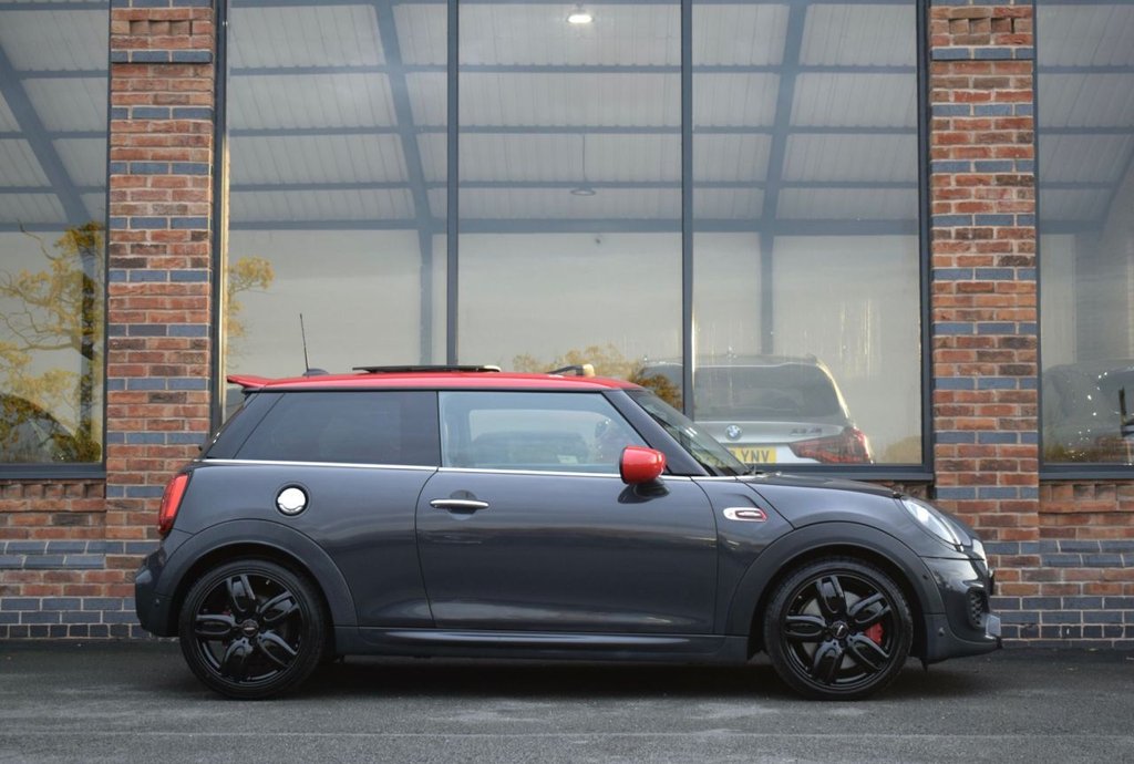 Used MINI Hatch 2019 for sale - 76535535: Photo 6