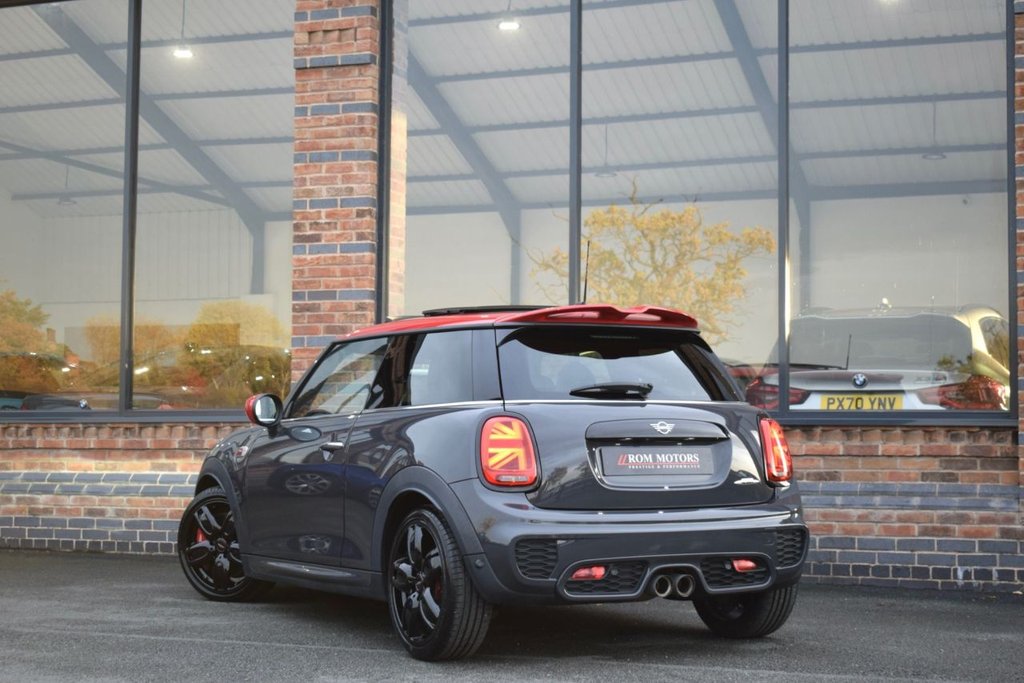 Used MINI Hatch 2019 for sale - 76535535: Photo 8